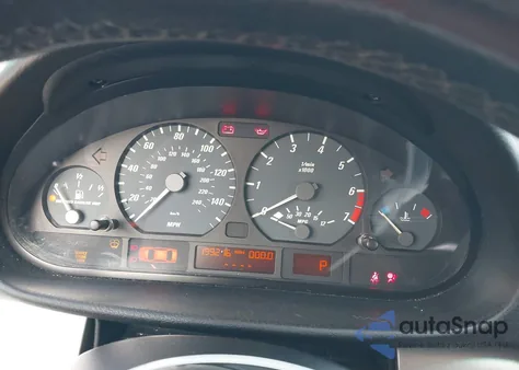 2002 BMW 325Ci z USA, uszkodzony, nr VIN WBABN33462PG57776